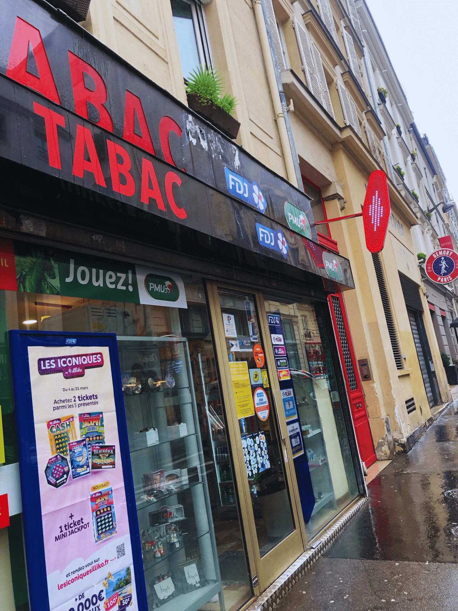 Photo d'un bureau de tabac